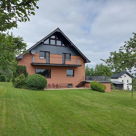 Ferienhaus Hescheld With Private Jacuzzi Hellenthal Dış mekan fotoğraf
