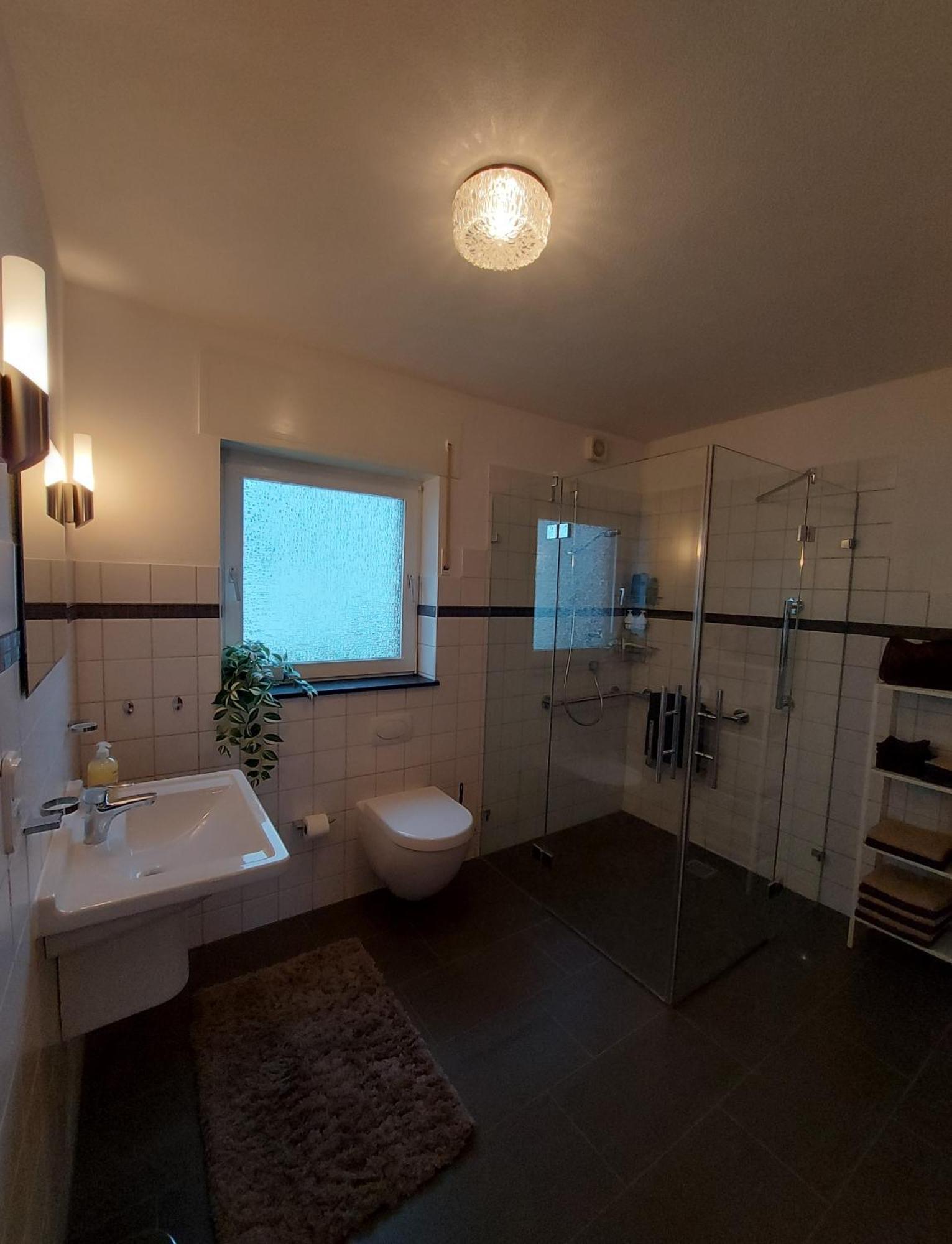 Ferienhaus Hescheld With Private Jacuzzi Hellenthal Dış mekan fotoğraf