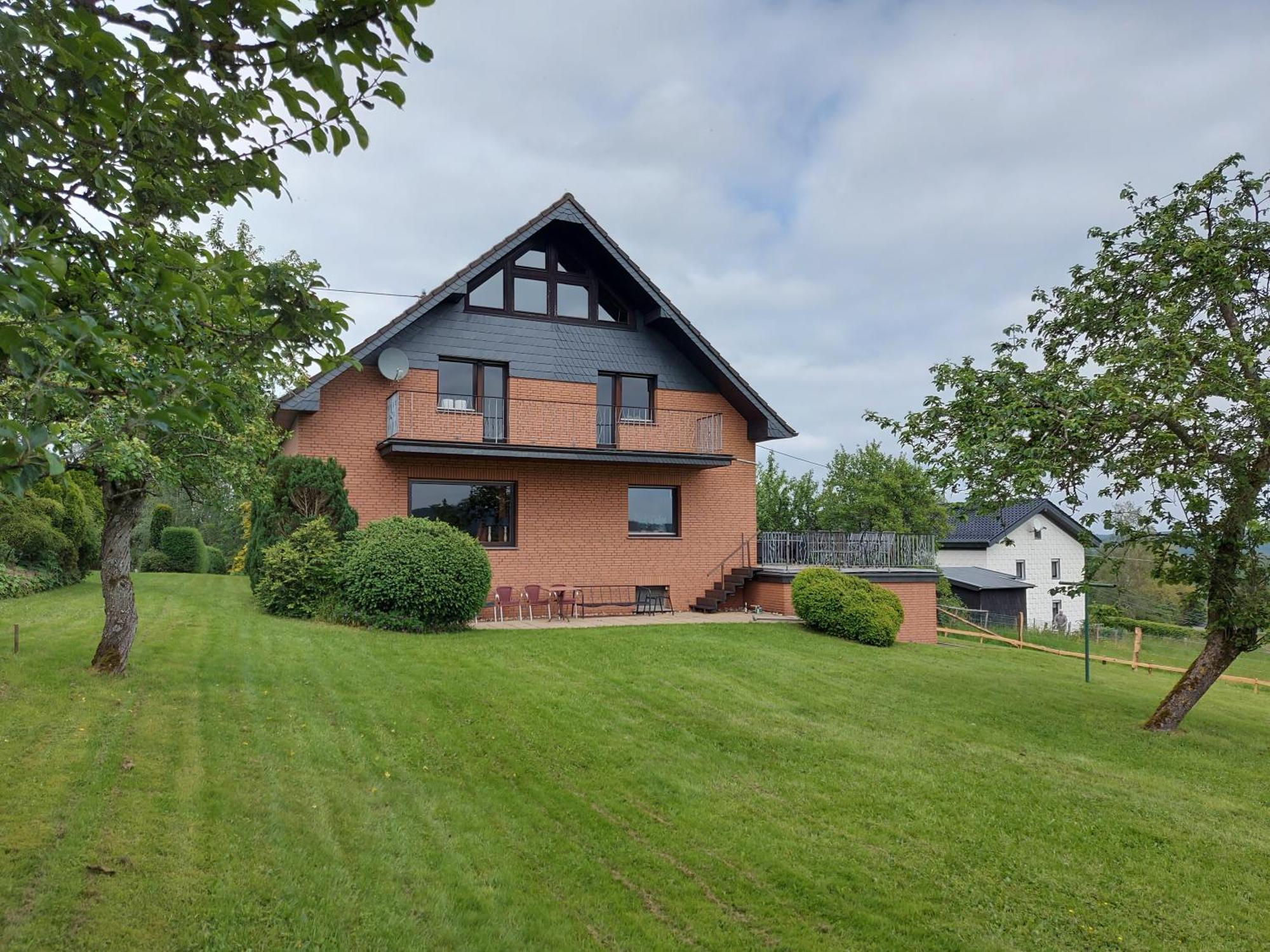 Ferienhaus Hescheld With Private Jacuzzi Hellenthal Dış mekan fotoğraf