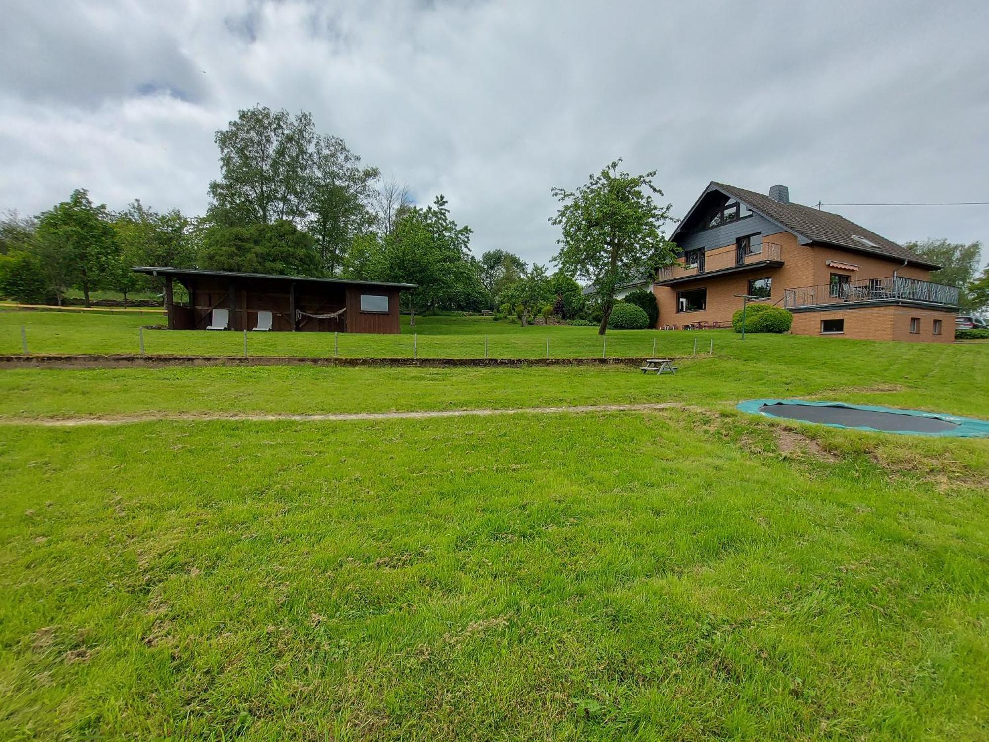Ferienhaus Hescheld With Private Jacuzzi Hellenthal Dış mekan fotoğraf